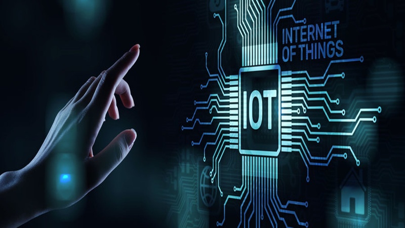 IoT (Internet of Things) 